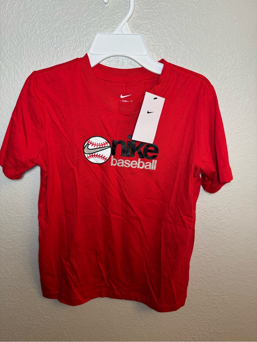 Nike Kids Baseball Graphic T-Shirt - Red, Size Youth Medium (M)